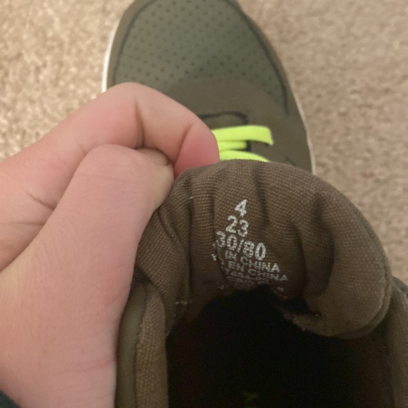 Old navy high tops, army green, brown, white, light green laces, Velcro - Picture 4 of 6